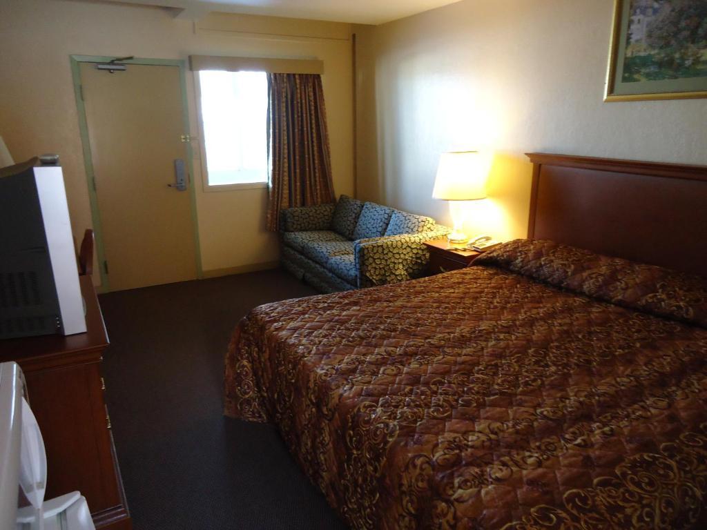 Canadiana Motel Σάντμπερι Δωμάτιο φωτογραφία