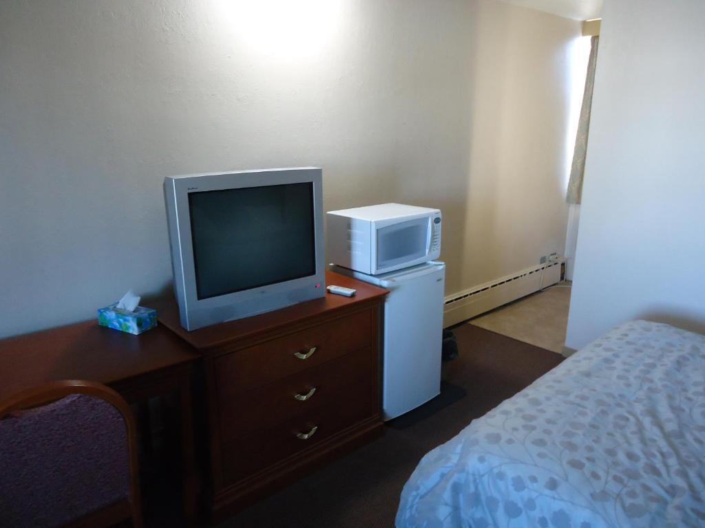 Canadiana Motel Σάντμπερι Δωμάτιο φωτογραφία